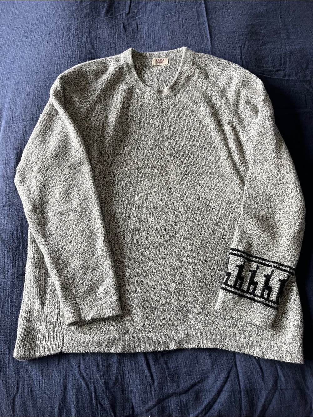 PAKA Alpaca Merino Sweater Unisex M Gray Handmade Peru Geometric Sleeve